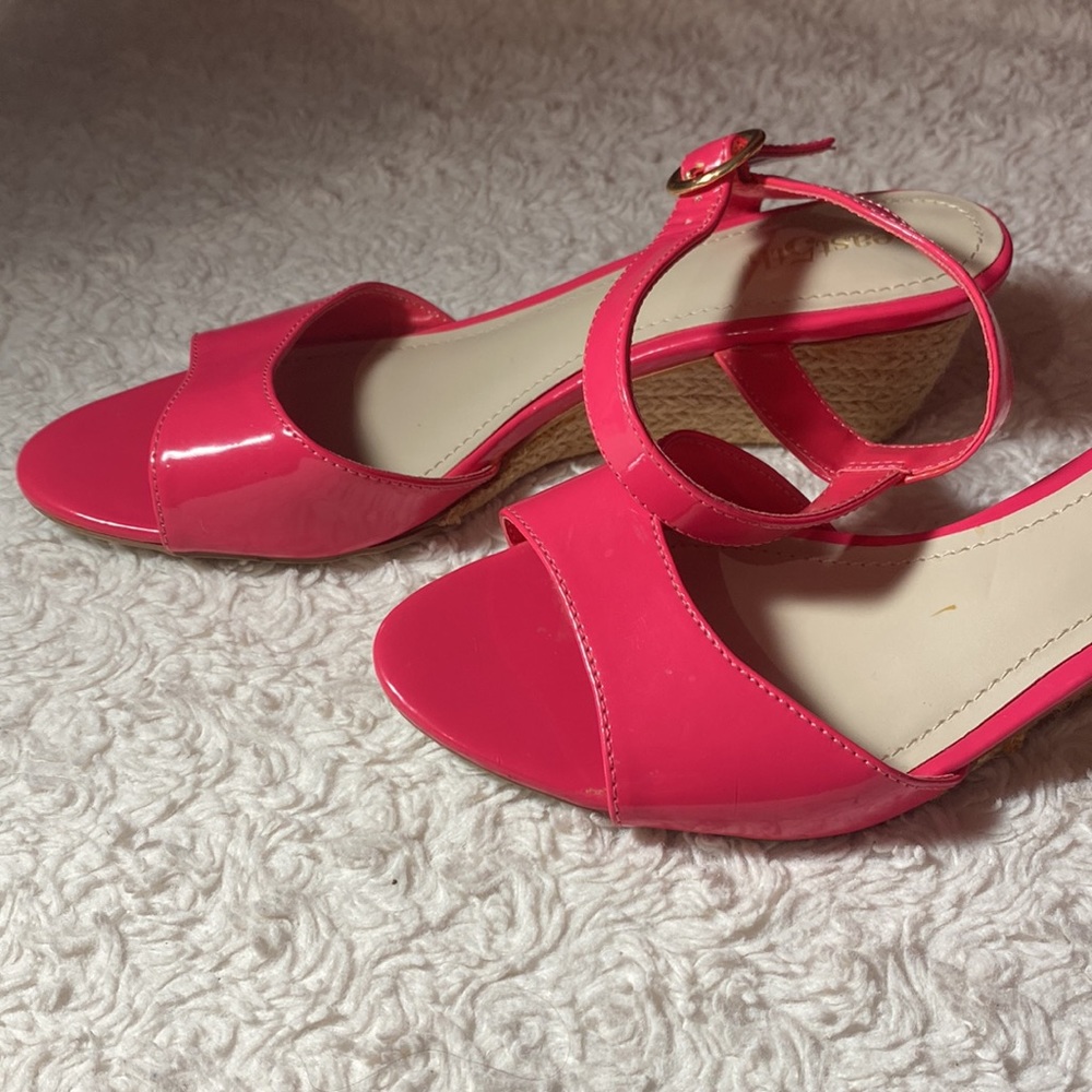 💄🌷Cute magenta wedge 🤗 last chance !